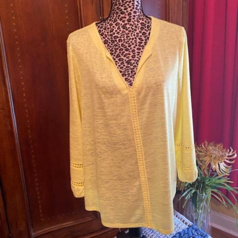 Women's XLarge Melissa Paige Yellow Top
